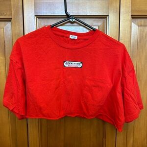 red cropped T